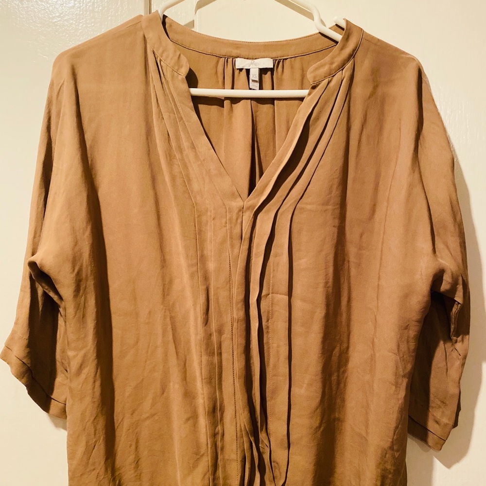 Joie 100% silk blouse size xs